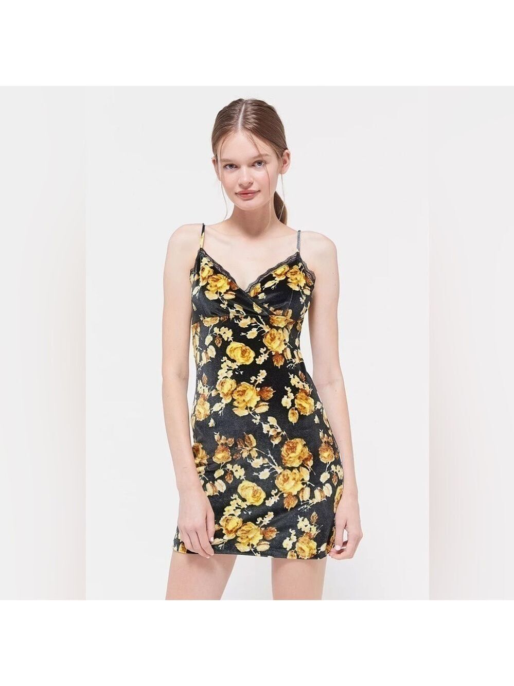 Urban Outfitters Bernadette Velvet Floral Mini Dress Large